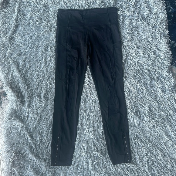 Lululemon Black Fast and Free Leggings 25” Inseam - Picture 2 of 7